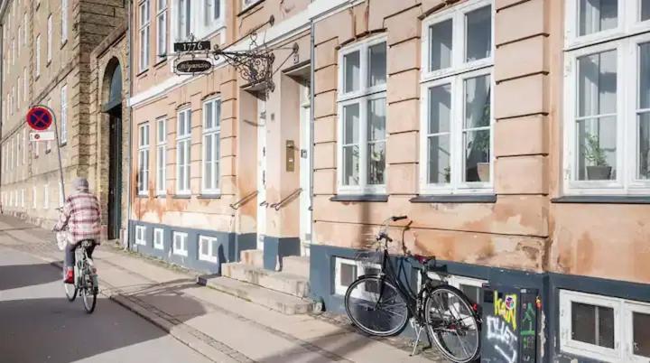 Beautiful Duplex Flat By Rosenborg Castle Apartment Copenhagen Exterior photo
